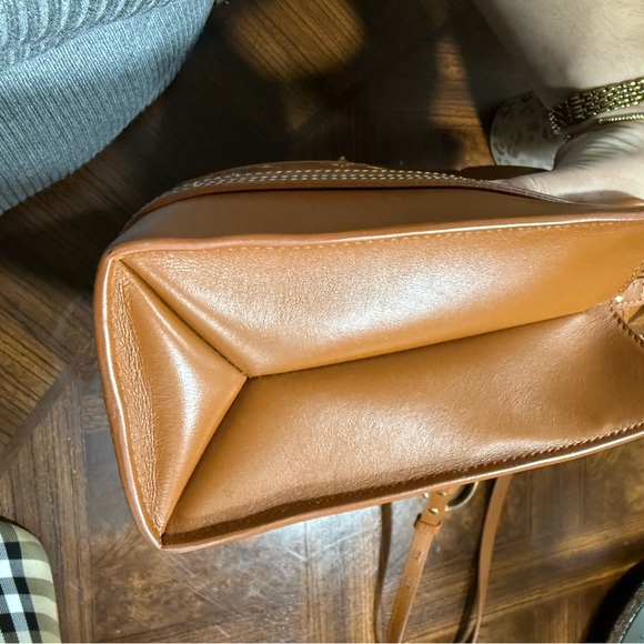 Chloe leather bag no dust bag or box
Smoke free home - Picture 11 of 14